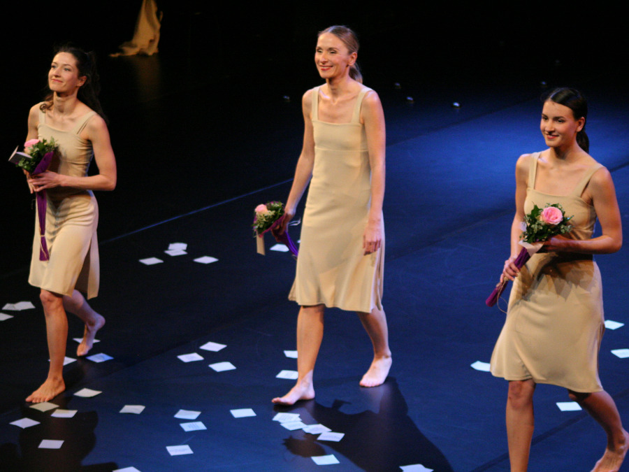 JESAM. SEM. I AM., plesna predstava, november 2007