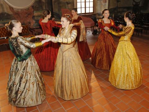 10. OBLETNICA DELOVANJA PLESNE SKUPINE CELESTINA, junij 2014 – fotografija 10 od 32